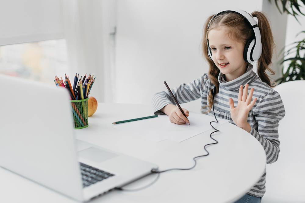 Quelles stratégies adopter pour surmonter les défis du soutien scolaire à distance ?